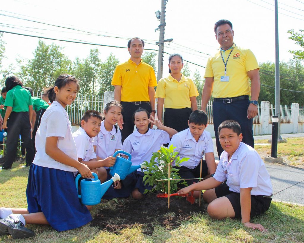 Soil day and Thai environmental day at KMUTT Bangkhunthein campus