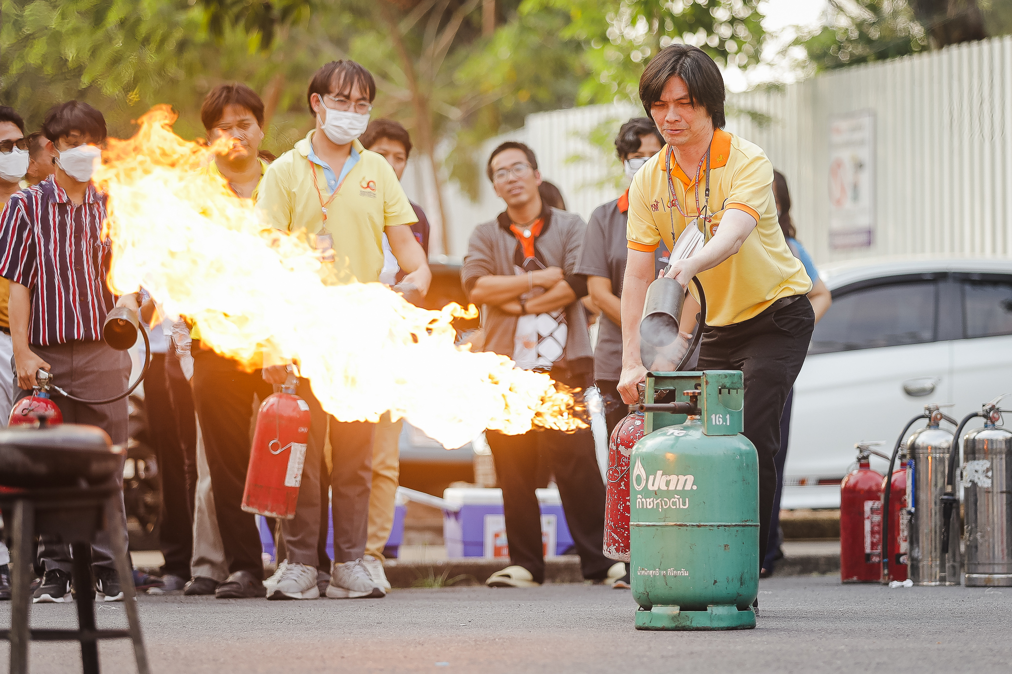 EESH Conducts Basic Firefighting Training for the Staff of the President’s Office Building