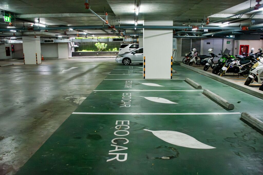 Parking policy at KMUTT