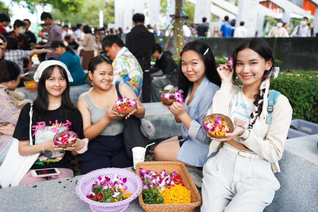 Loy Krathong 2024: A Festival of Culture and Sustainability