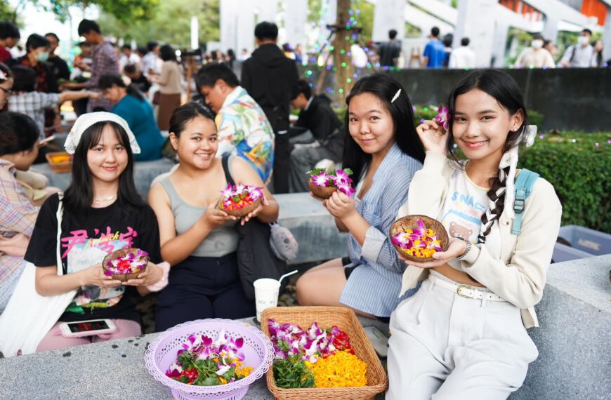 Loy Krathong 2024: A Festival of Culture and Sustainability